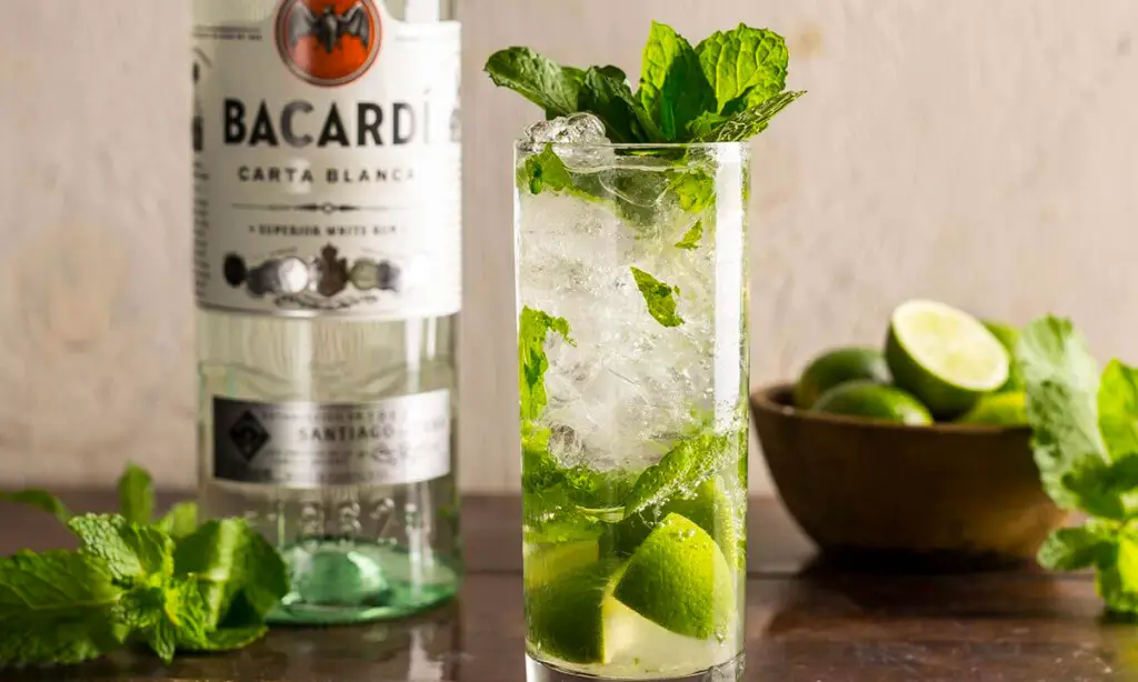 Todos los años Cortés silbar 12 Bebidas con Bacardí (Recetas) ¡Sabores que despierta los sentidos!