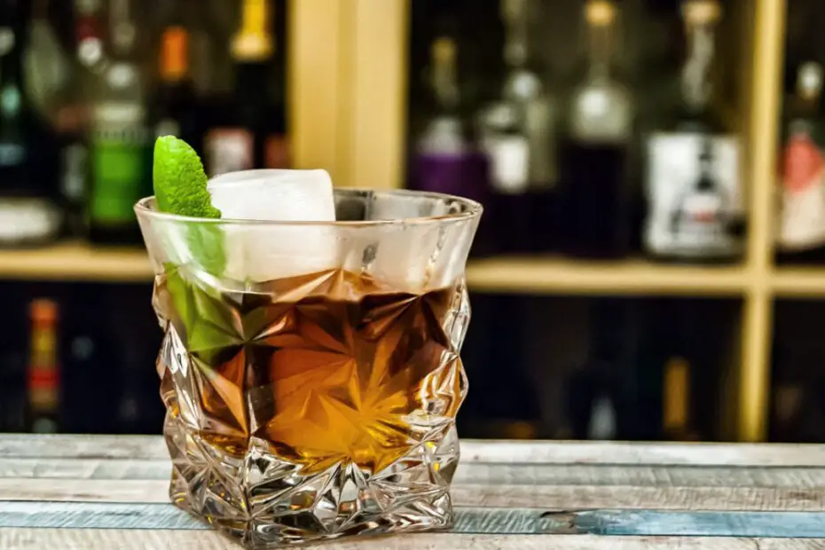 +15 Sencillas recetas para hacer cocteles con whisky