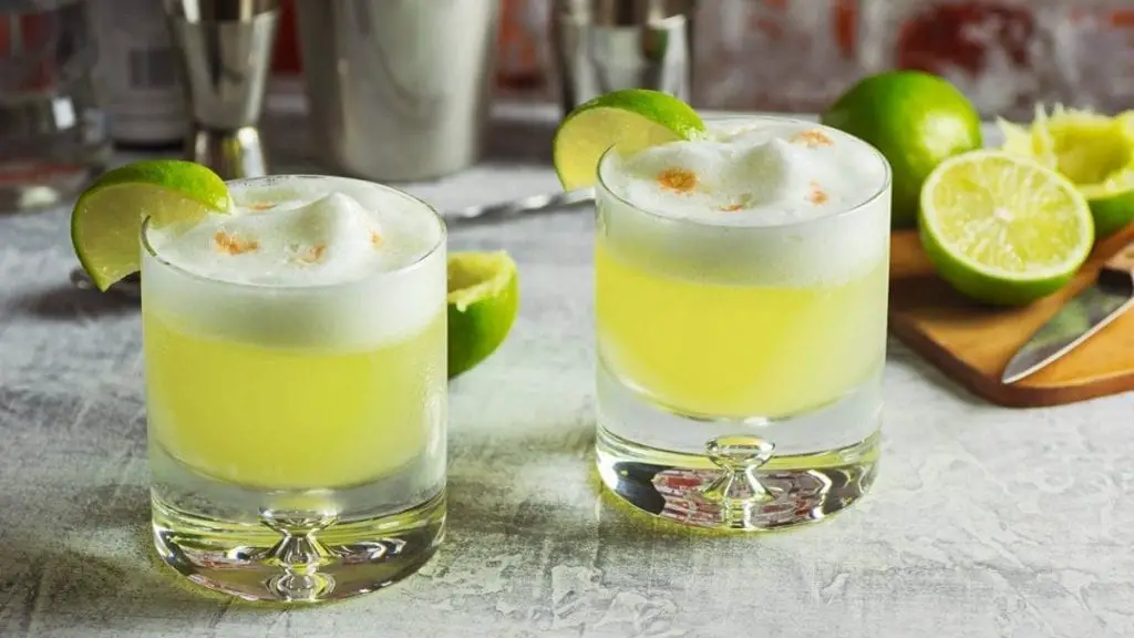 Pisco sour peruano