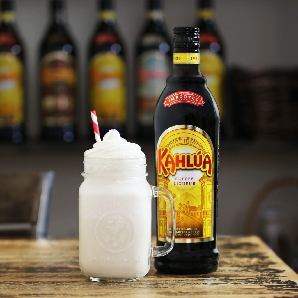 cocteles con Kahlúa y leche