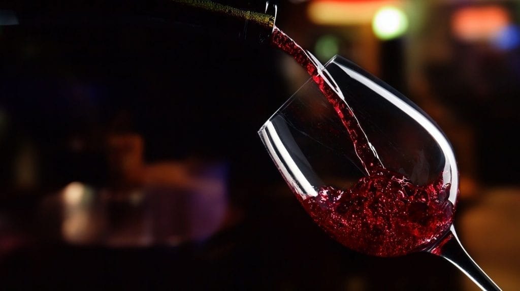 Beneficios y contra indicaciones del consumo de vino tinto en la salud