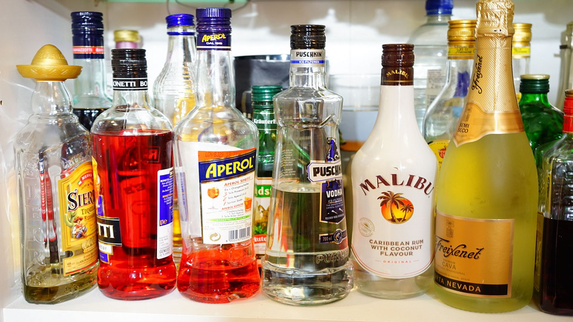 +15 Bebidas alcohólicas fuertes que existen en el mundo