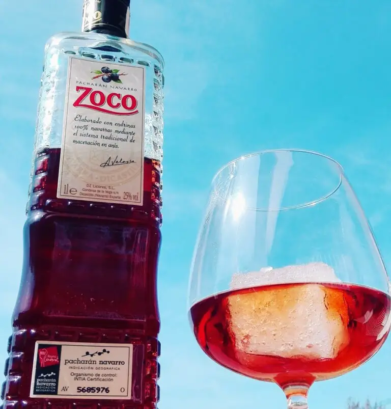 Pacharán ¡Sabor de Navarra que te dejará sin aliento!