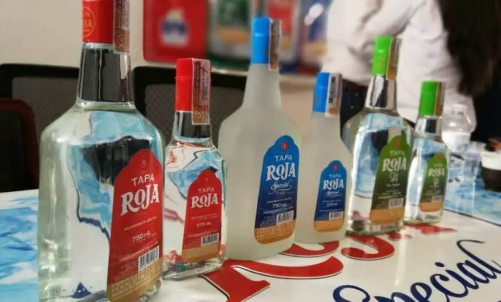+9 Mejores aguardientes colombianos ¡Sabor y cultura que perdura!