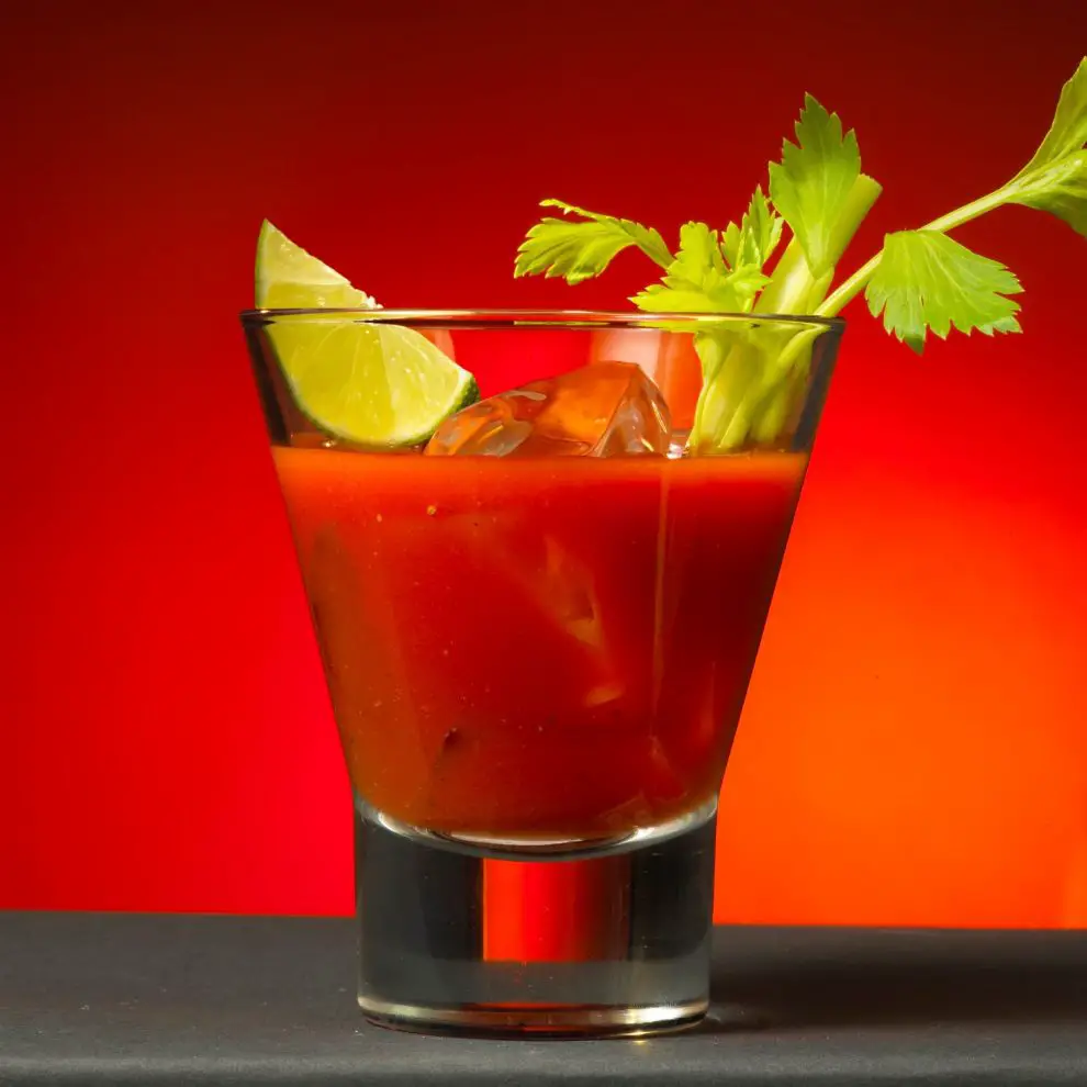 +8 Tragos con Tomate ¡Exótico sabor! Recetas + Ingredientes y más