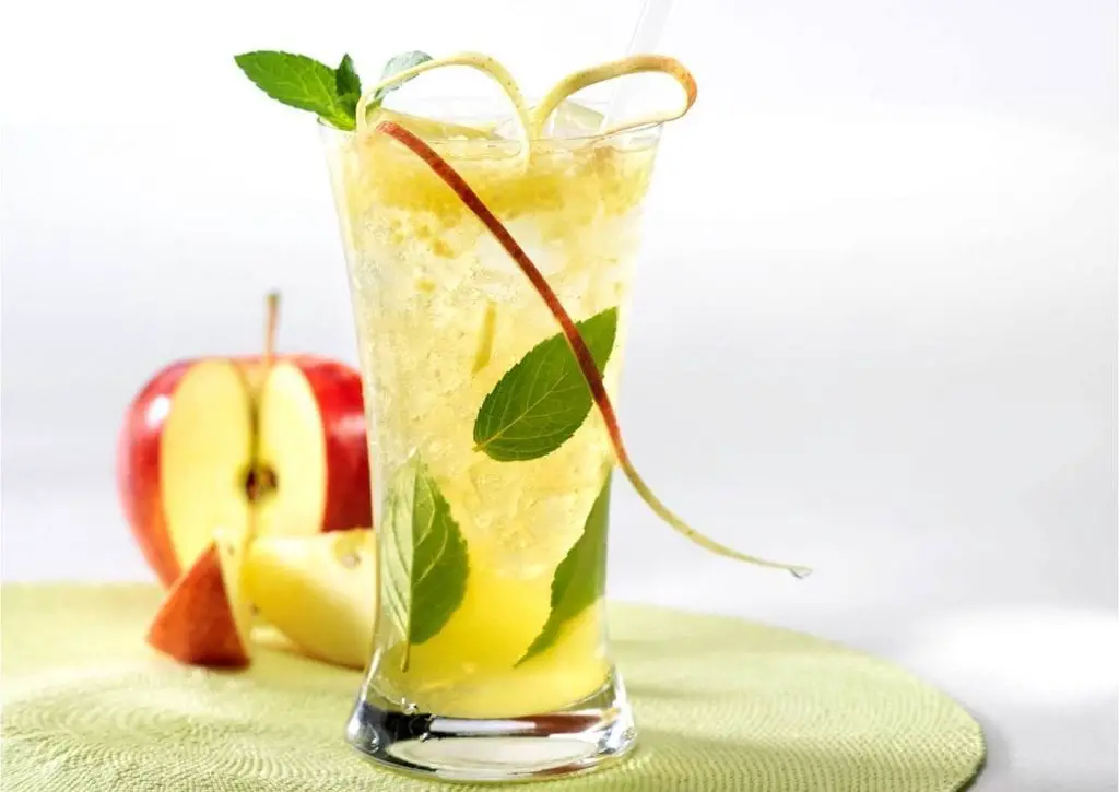 Tragos con manzana