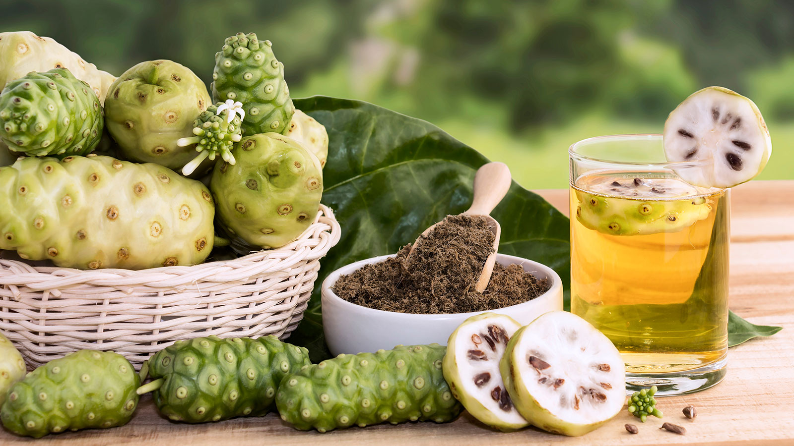 Jugo de noni ¡Propiedades y beneficios! ¡Tienes que probarlo!