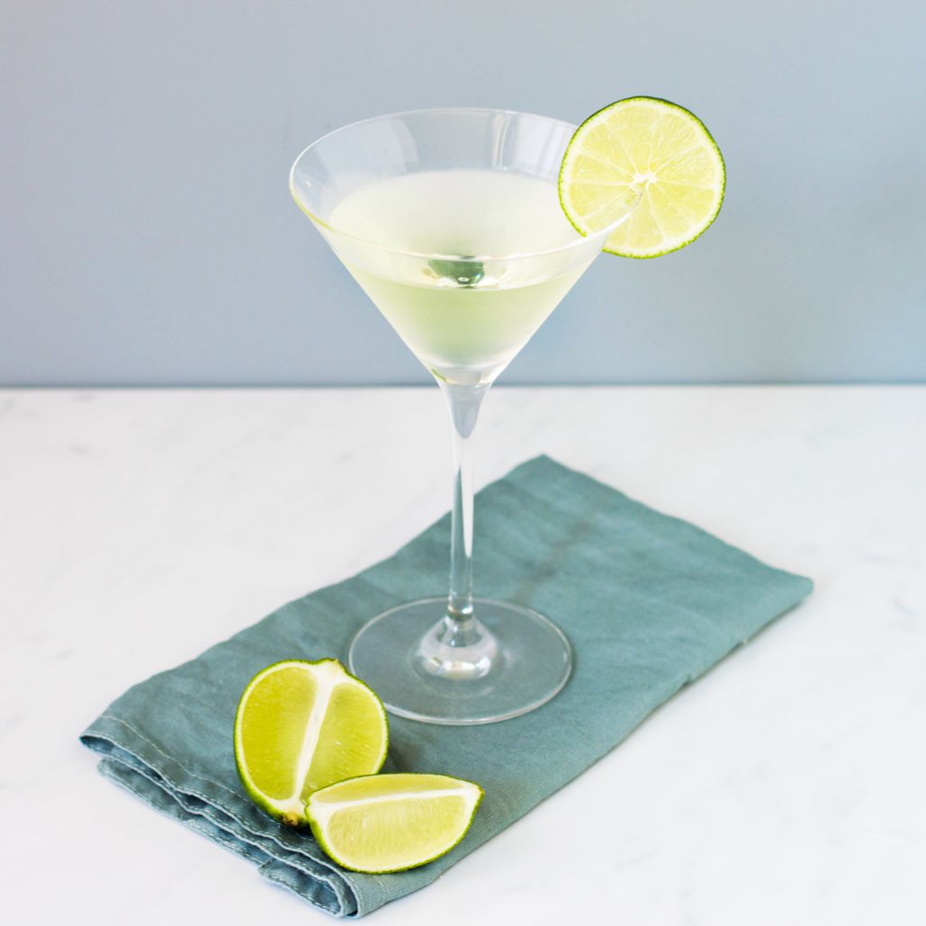 ¿Cómo preparar un Cocktail Gimlet? (Receta Tradicional o con Vodka)