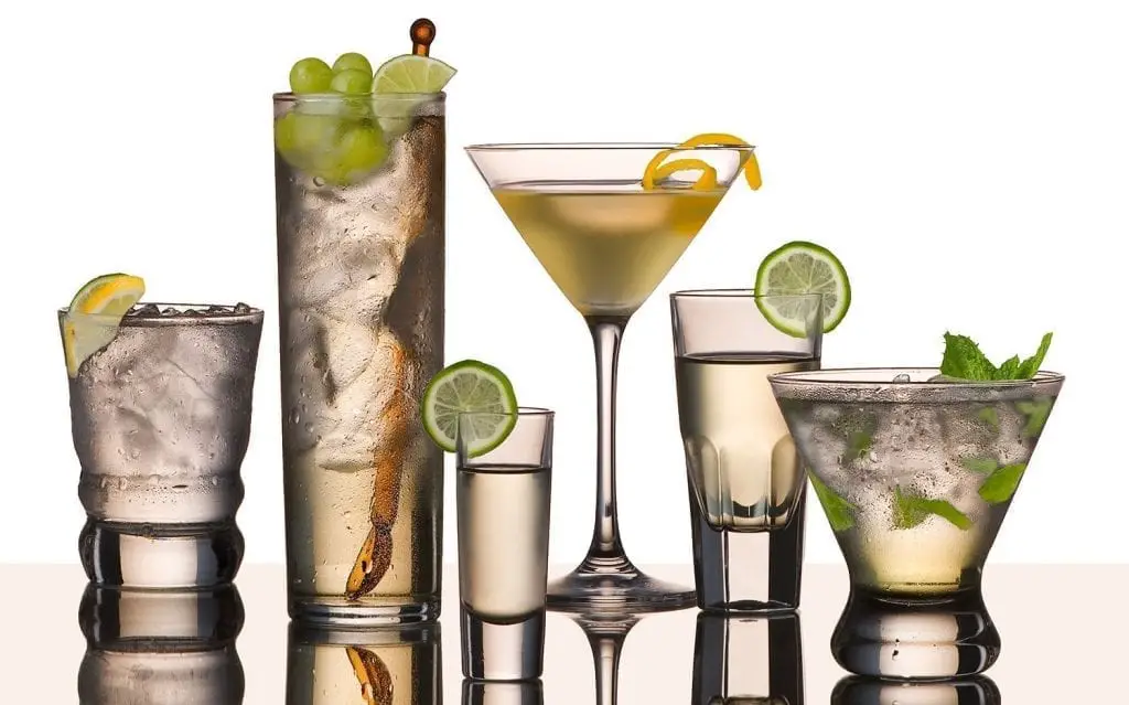 how to make Homemade Vodka? Without getting lost in the attempt - Los ...